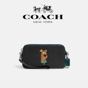 Scooby Doo Coach Cross body bag